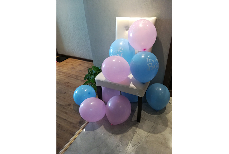 Its a boy girl balloon